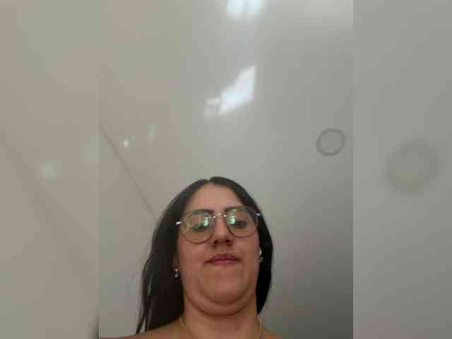 EvanShell1 Live Webcam on BongaCams