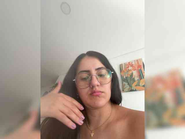 EvanShell1 Live Webcam on BongaCams
