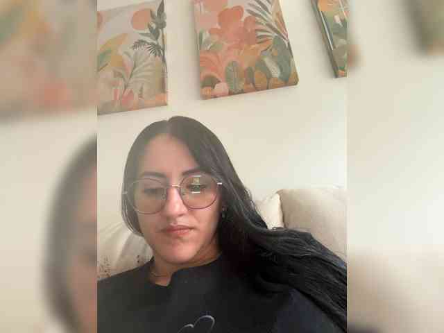 EvanShell1 Live Webcam on BongaCams