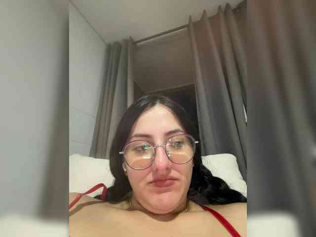 EvanShell1 Live Webcam on BongaCams