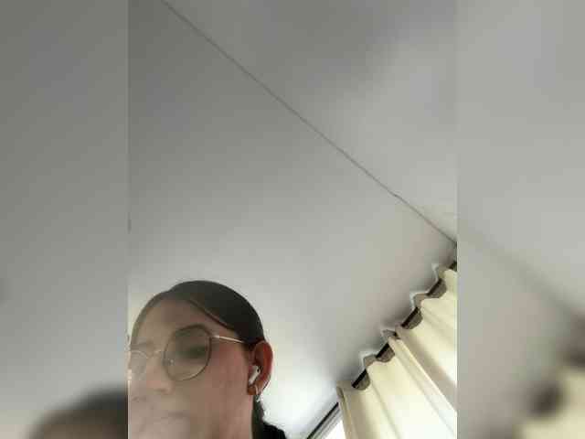 EvanShell1 webcam