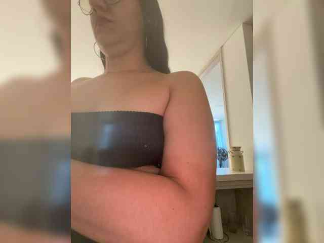EvanShell1 webcam