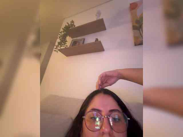 Modella: EvanShell1