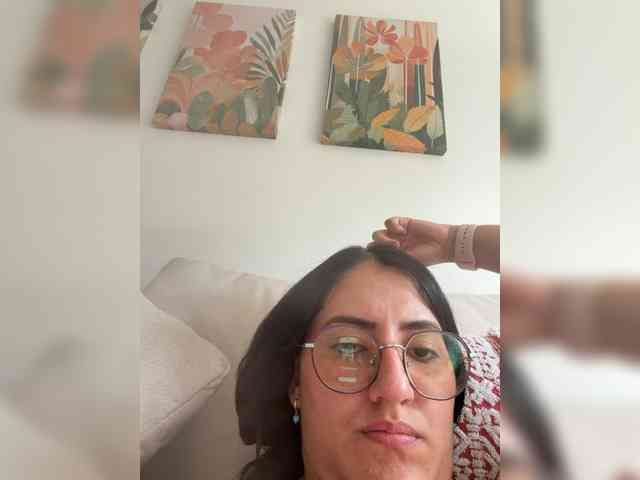 EvanShell1 Live Webcam on BongaCams