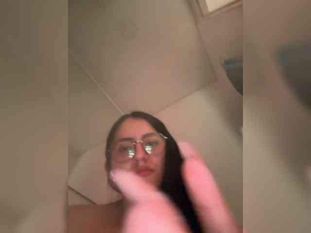 EvanShell1 webcam