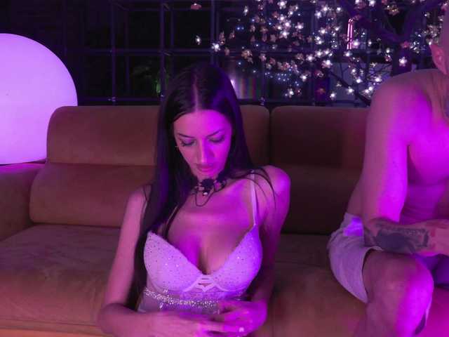 Sikimiki500 live cam on BongaCams