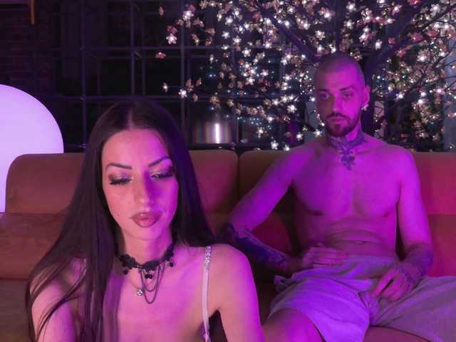 Sikimiki500 live cam on BongaCams