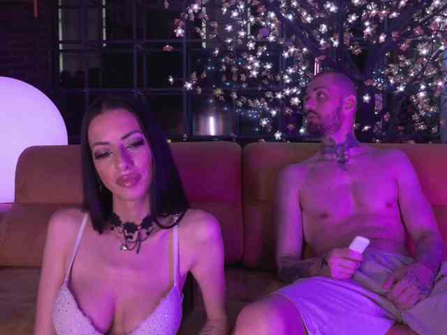 Sikimiki500 Live Webcam on BongaCams