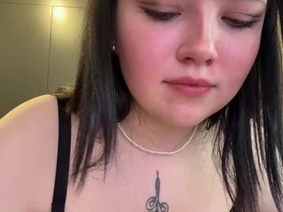 A1ka Porn Show