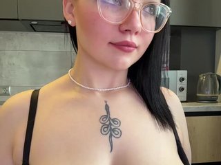 A1ka Porn Show