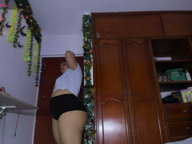 Elikolanny live cam on BongaCams
