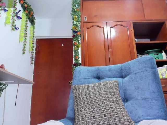 Elikolanny live cam on BongaCams