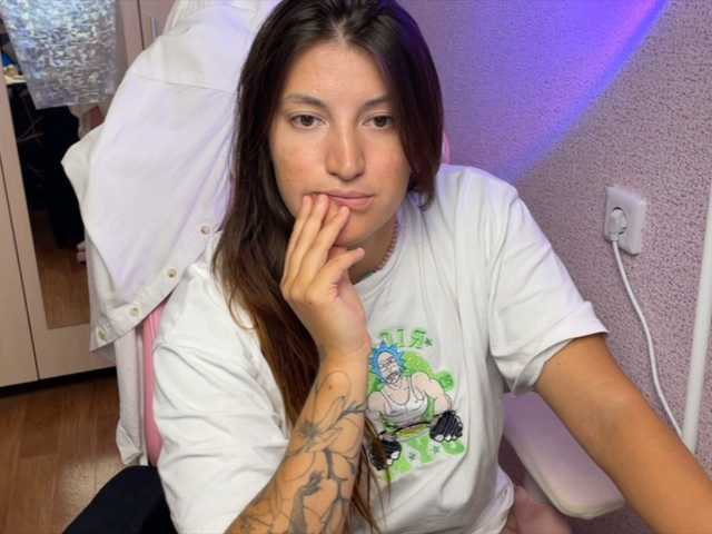 Katrinmiss live cam on BongaCams