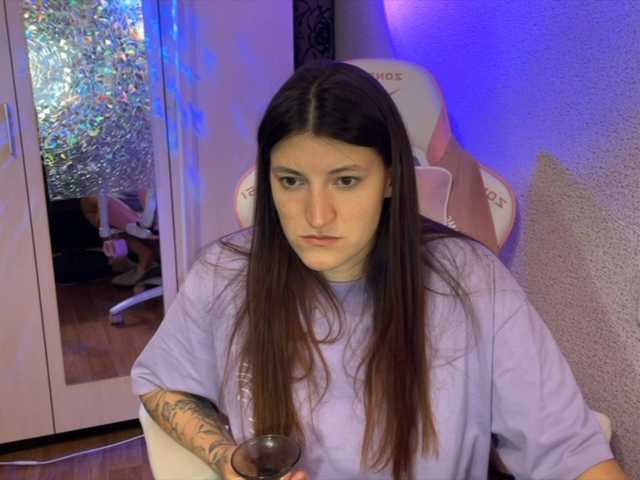 Katrinmiss's BongaCams show and profile