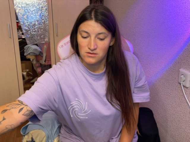 Katrinmiss live cam on BongaCams