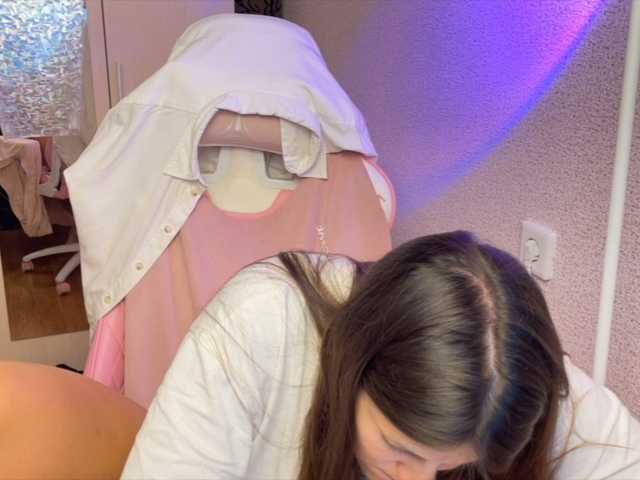 Katrinmiss live cam on BongaCams