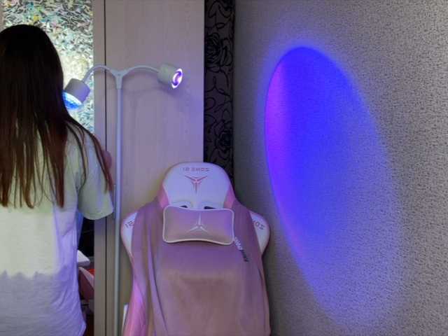 Katrinmiss's BongaCams show and profile