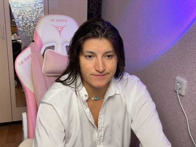 Katrinmiss live cam on BongaCams