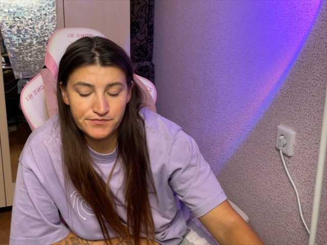 Katrinmiss live cam on BongaCams
