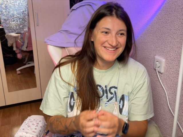 Katrinmiss live cam on BongaCams