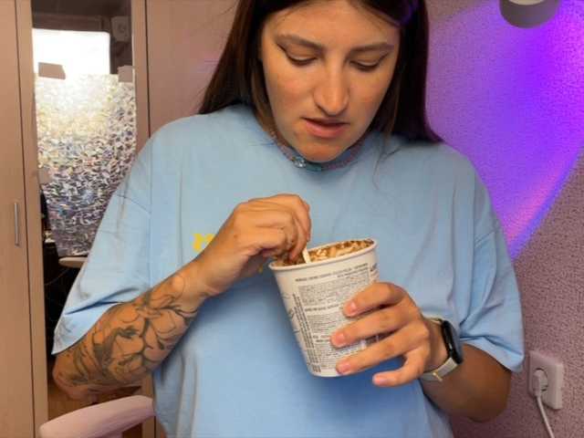Katrinmiss live cam on BongaCams