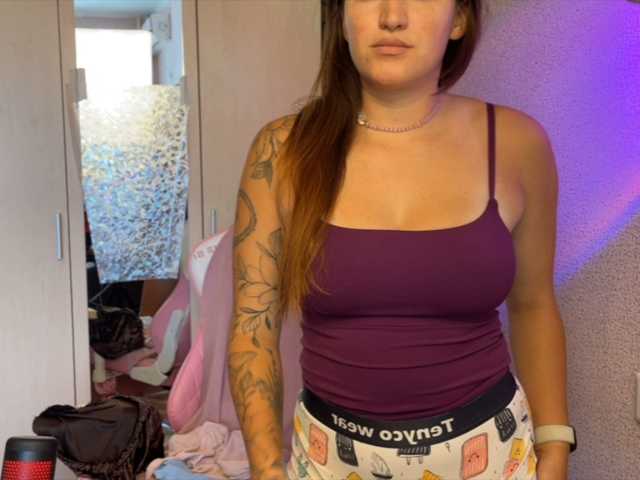 Katrinmiss live cam on BongaCams