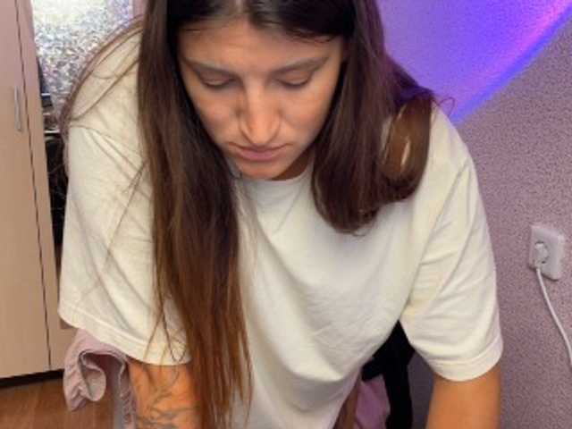 Katrinmiss live cam on BongaCams