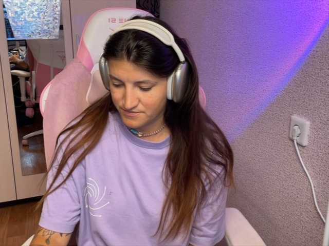 Katrinmiss live cam on BongaCams
