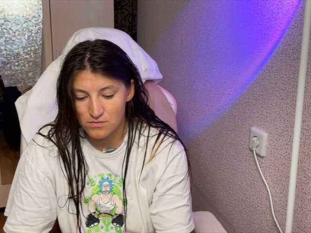 Katrinmiss live cam on BongaCams