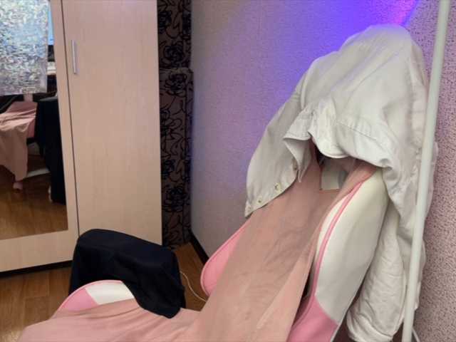 Katrinmiss live cam on BongaCams