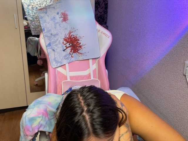 Katrinmiss live cam on BongaCams
