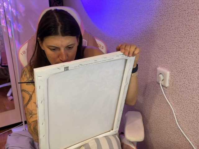 Katrinmiss's BongaCams show and profile