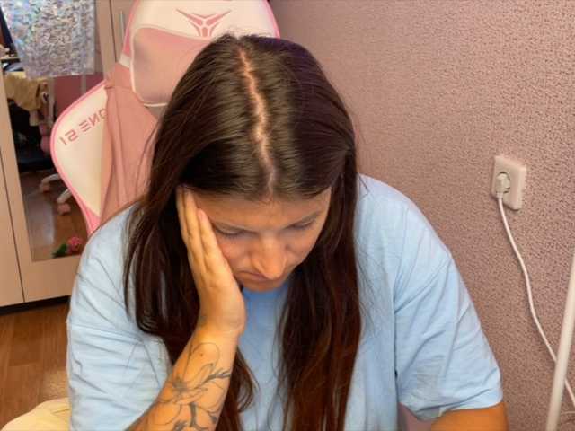 Katrinmiss live cam on BongaCams