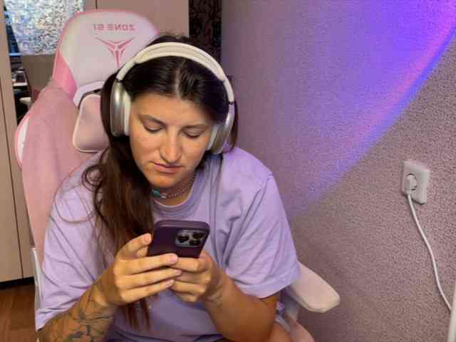 Katrinmiss webcam