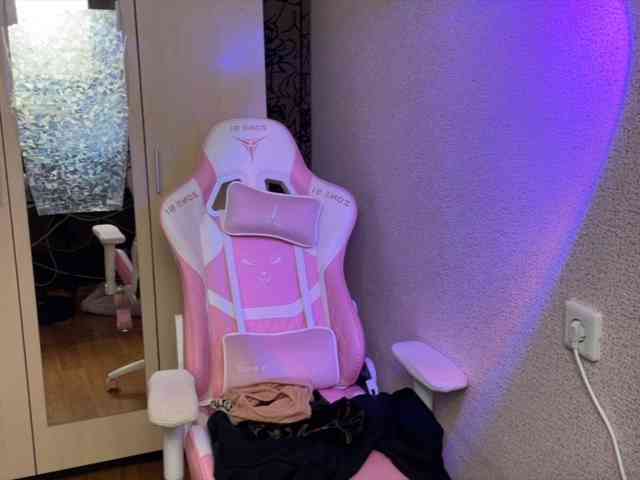 katrinmiss's live room