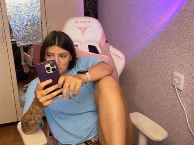 Katrinmiss webcam