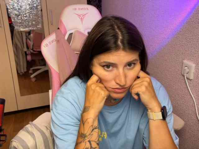 Katrinmiss webcam