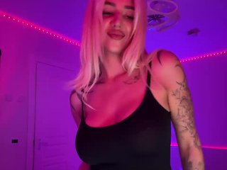 -AmazingBlonde- Porn Show