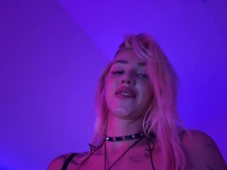 -AmazingBlonde- Porn Show