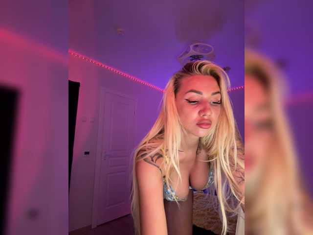 -AmazingBlonde-