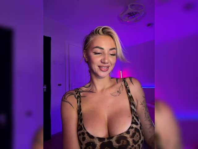 стрип от -AmazingBlonde-