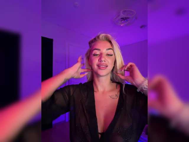 -AmazingBlonde- live webcam show