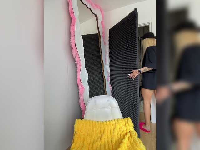-AmazingBlonde- live cam on BongaCams