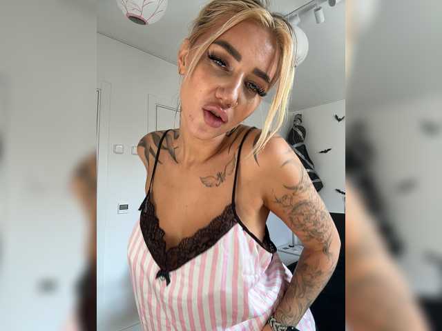 Mature Women Live