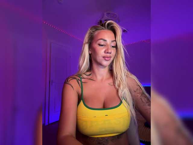 -amazingblonde- live sex show