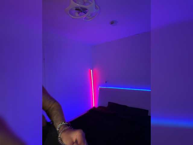 -AmazingBlonde- live cam on BongaCams