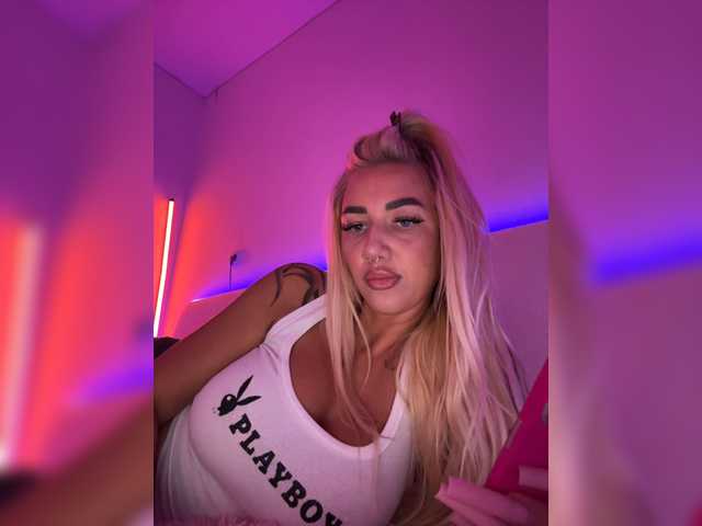 -AmazingBlonde- live webcam show