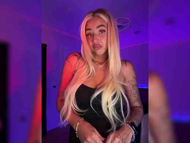 -AmazingBlonde- Sex Cam Show