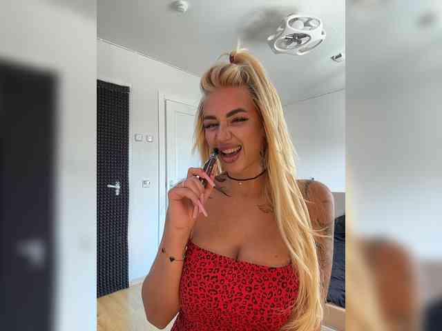 -AmazingBlonde- Sex Cam Show