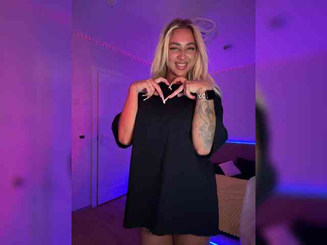 -AmazingBlonde- Sex Cam Show